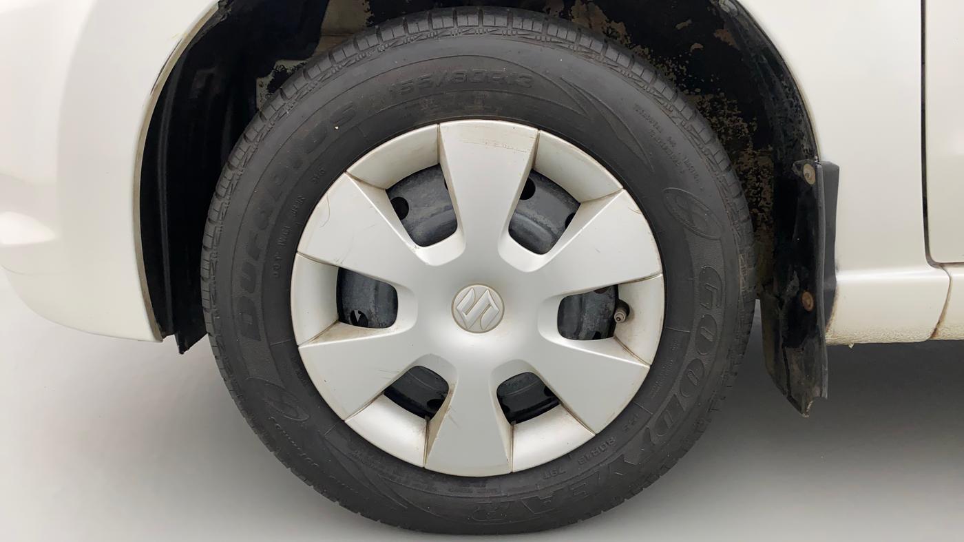 2010 Maruti A Star VXI, Petrol, Manual, 29,141 km, Left Front Wheel