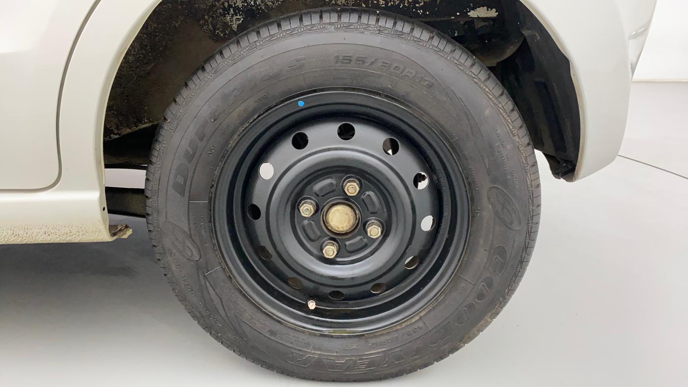 2010 Maruti A Star VXI, Petrol, Manual, 29,141 km, Left Rear Wheel