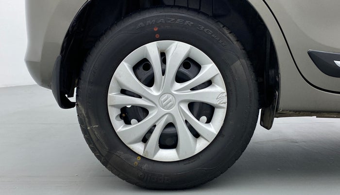 2018 Maruti Swift VXI D, Petrol, Manual, 16,304 km, Right Rear Wheel