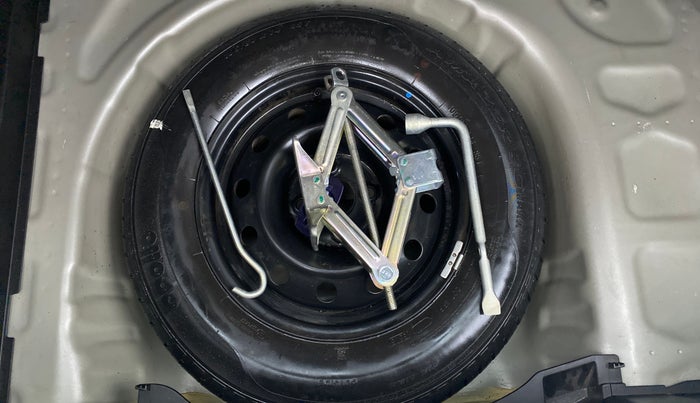 2018 Maruti Swift VXI D, Petrol, Manual, 16,304 km, Spare Tyre