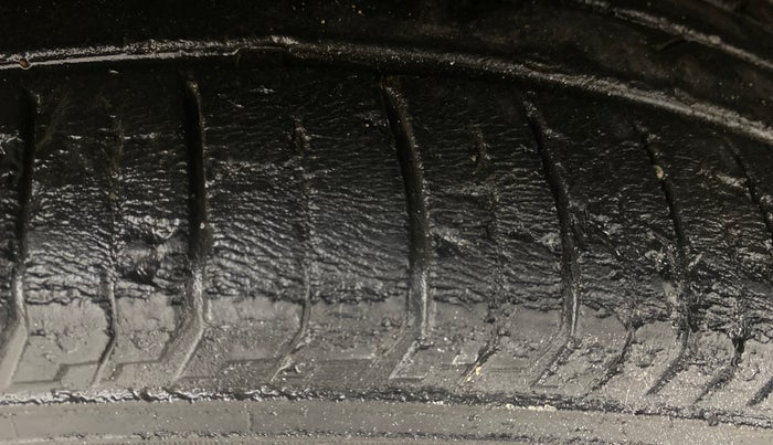 2020 Hyundai NEW I20 Asta 1.0 GDI Turbo IMT, Petrol, Manual, 68,177 km, Left Front Tyre Tread