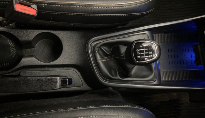 2020 Hyundai NEW I20 Asta 1.0 GDI Turbo IMT, Petrol, Manual, 68,177 km, Gear Lever