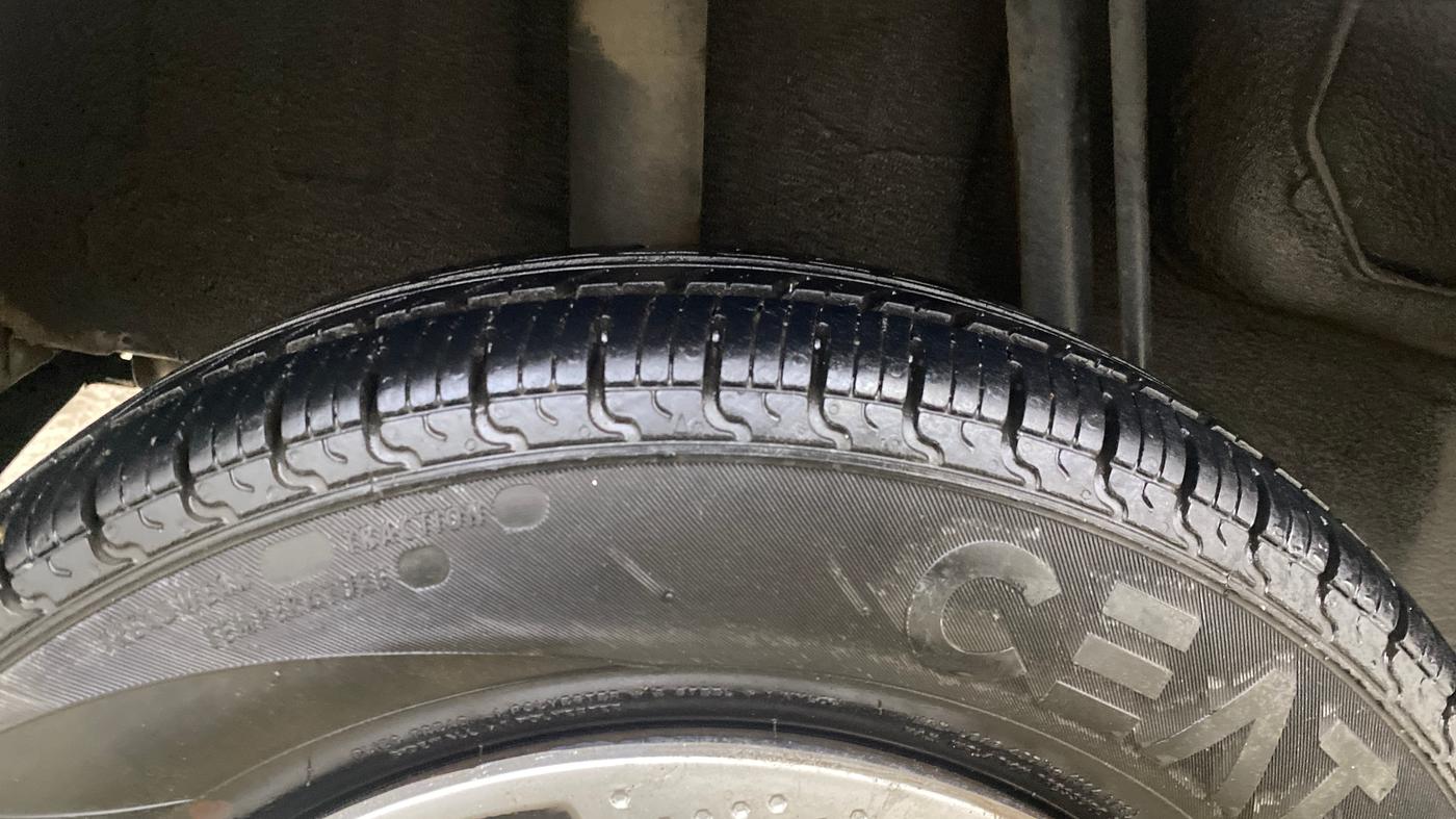 2018 Datsun Redi Go T (O), CNG, Manual, 67,314 km, Right Rear Tyre Tread