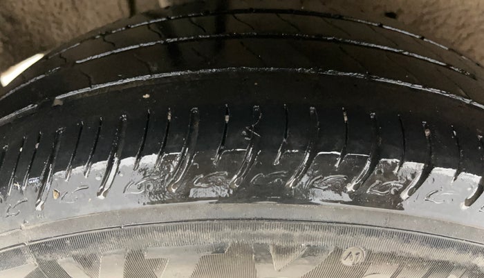 2020 Maruti Baleno DELTA PETROL 1.2, Petrol, Manual, 73,745 km, Right Rear Tyre Tread