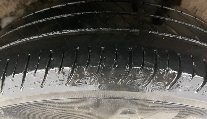 2020 Maruti Baleno DELTA PETROL 1.2, Petrol, Manual, 73,745 km, Left Rear Tyre Tread