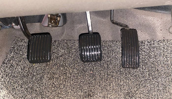 2016 Hyundai i10 SPORTZ 1.1, Petrol, Manual, 43,144 km, Pedals