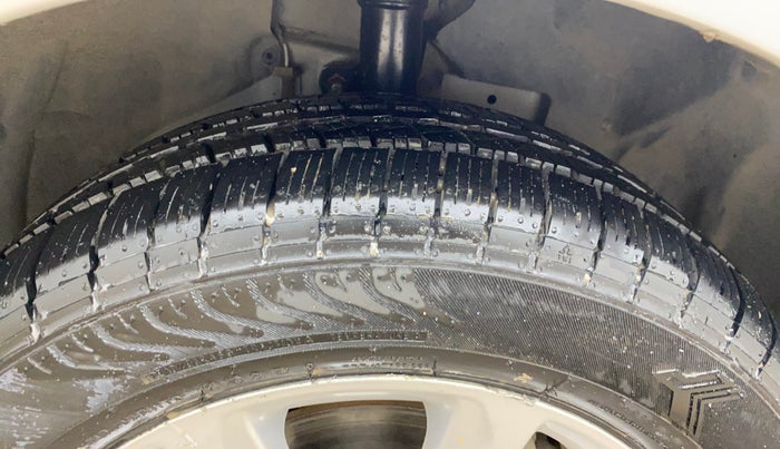 2019 Ford Ecosport TITANIUM 1.5L PETROL, Petrol, Manual, 60,567 km, Right Front Tyre Tread