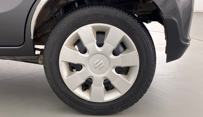 2015 Maruti Alto K10 VXI P, Petrol, Manual, 46,419 km, Left Rear Wheel