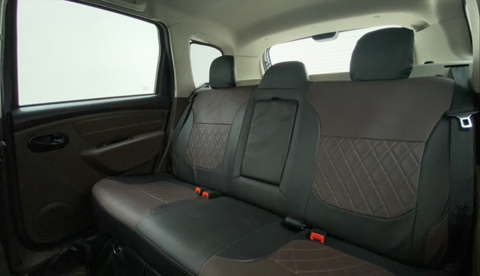 2019 Renault Duster RXS 106 PS MT, Petrol, Manual, 37,816 km, Right Side Rear Door Cabin