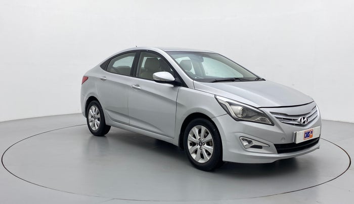 2015 Hyundai Verna FLUIDIC 1.6 CRDI S, Diesel, Manual, 74,345 km, Right Front Diagonal