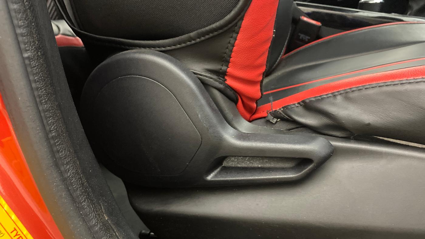 2023 Tata NEXON PURE SUNROOF 1.2 PETROL, Petrol, Manual, 39,361 km, Driver Side Adjustment Panel