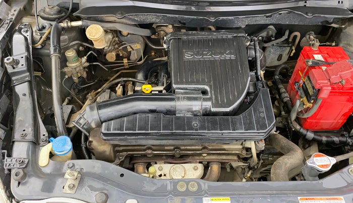 2014 Maruti Swift Dzire VXI, Petrol, Manual, 1,01,573 km, Engine View - Right