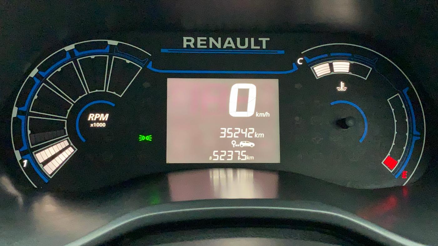 2020 Renault TRIBER RXL MT, Petrol, Manual, 35,242 km, Odometer Image
