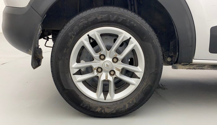 2020 Renault TRIBER RXL MT, Petrol, Manual, 35,242 km, Right Rear Wheel