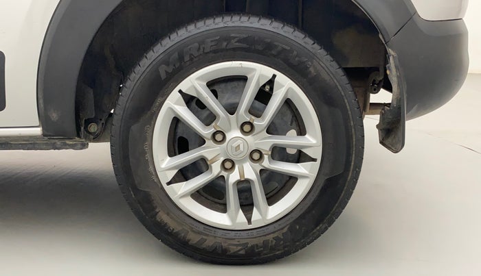 2020 Renault TRIBER RXL MT, Petrol, Manual, 35,242 km, Left Rear Wheel