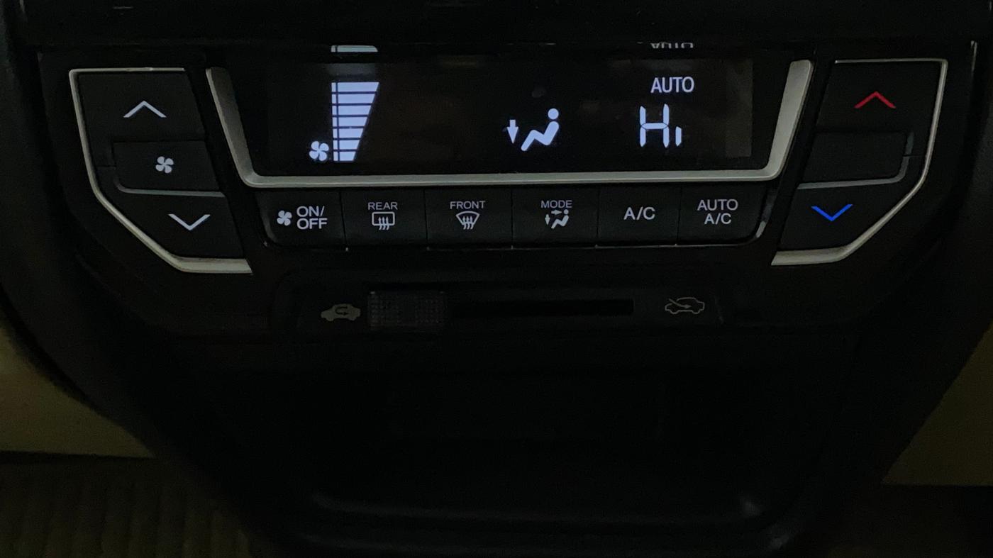 2016 Honda Amaze 1.2L I-VTEC VX AT, Petrol, Automatic, 71,242 km, Automatic Climate Control