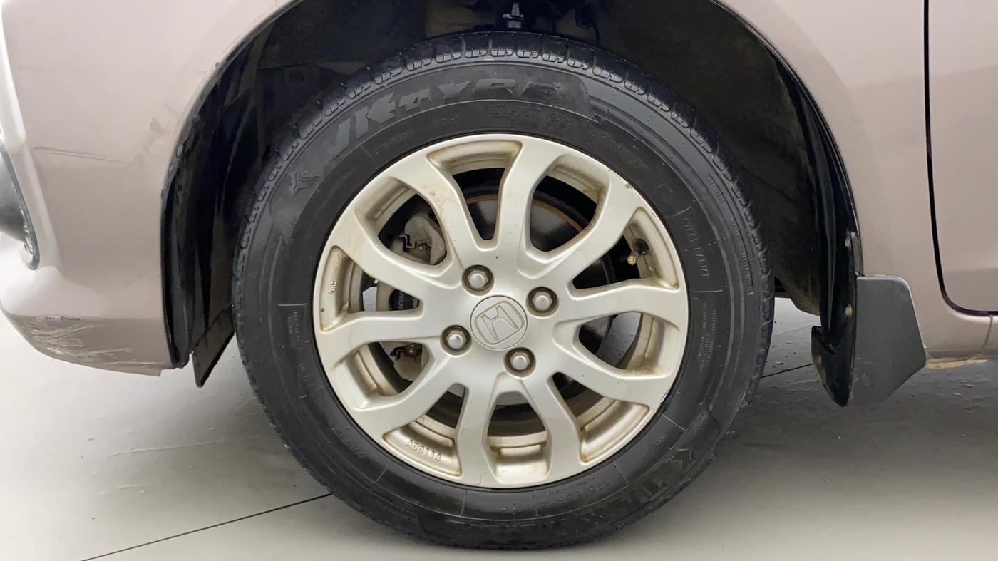 2016 Honda Amaze 1.2L I-VTEC VX AT, Petrol, Automatic, 71,242 km, Left Front Wheel