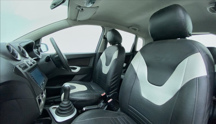 2010 Ford Figo 1.2 ZXI DURATEC, Petrol, Manual, 83,014 km, Right Side Front Door Cabin