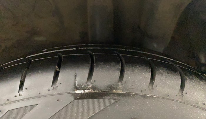 2016 Hyundai Grand i10 SPORTZ 1.2 KAPPA VTVT, Petrol, Manual, 77,525 km, Left Rear Tyre Tread