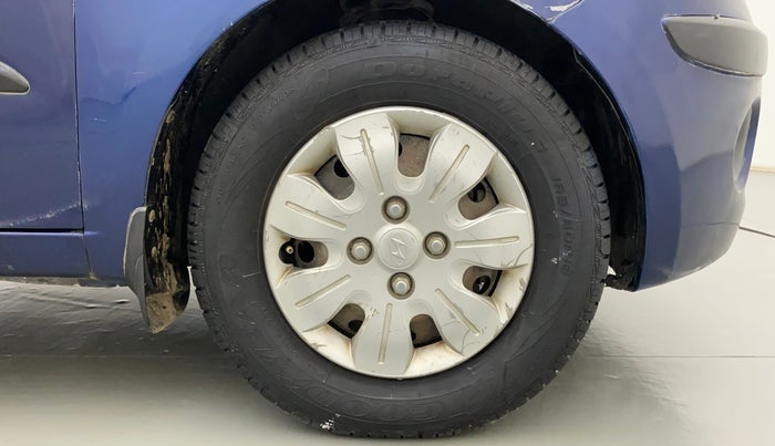 2010 Hyundai i10 MAGNA 1.2, Petrol, Manual, 40,594 km, Right Front Wheel