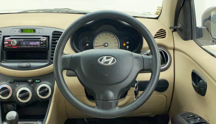 2010 Hyundai i10 MAGNA 1.2, Petrol, Manual, 40,594 km, Steering Wheel Close Up