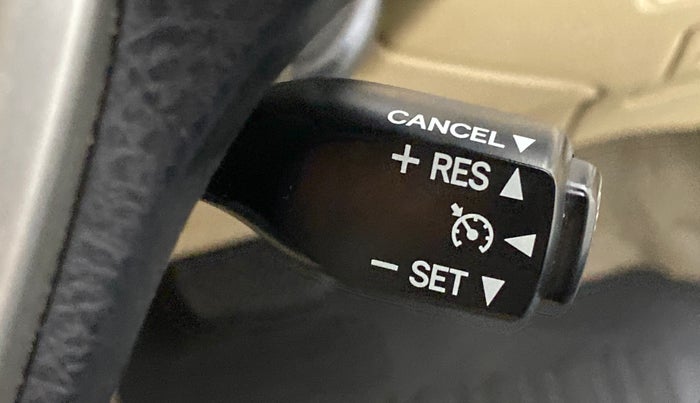 2018 Toyota YARIS VX CVT, Petrol, Automatic, 39,299 km, Adaptive Cruise Control