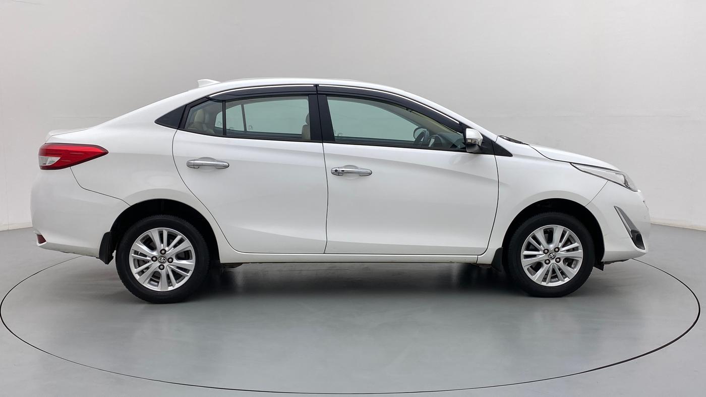 2018 Toyota YARIS VX CVT, Petrol, Automatic, 39,299 km, Right Side View