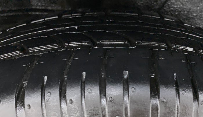 2018 Toyota YARIS VX CVT, Petrol, Automatic, 39,299 km, Right Rear Tyre Tread