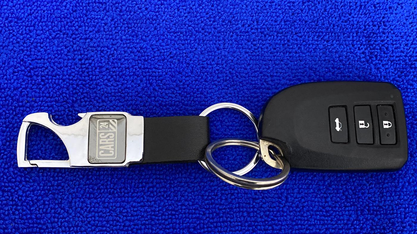 2018 Toyota YARIS VX CVT, Petrol, Automatic, 39,299 km, Key Close Up