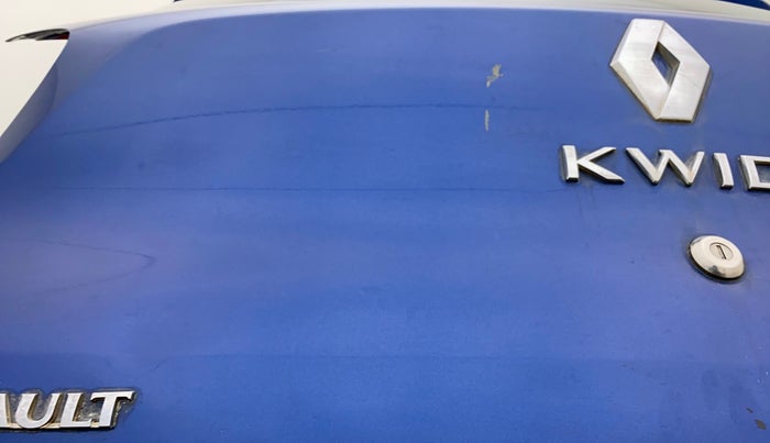 2017 Renault Kwid CLIMBER 1.0 AMT, Petrol, Automatic, 49,779 km, Dicky (Boot door) - Slightly dented