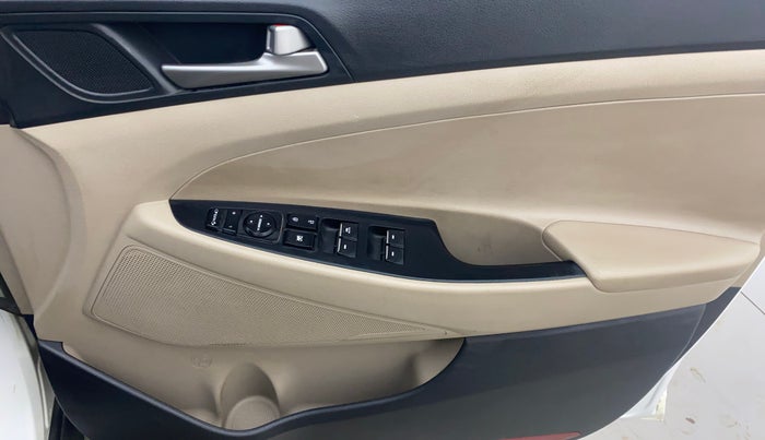 2019 Hyundai Tucson GLS 2WD AT PETROL, Petrol, Automatic, 76,515 km, Driver Side Door Panels Control