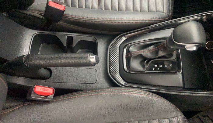 2020 KIA SONET GTX PLUS 1.0 DCT, Petrol, Automatic, 18,625 km, Gear Lever
