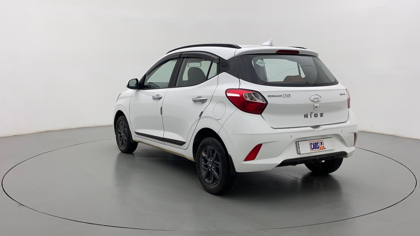 2022 Hyundai GRAND I10 NIOS SPORTZ CNG MT, CNG, Manual, 5,584 km, Left Back Diagonal