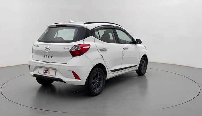 2022 Hyundai GRAND I10 NIOS SPORTZ CNG MT, CNG, Manual, 5,584 km, Right Back Diagonal