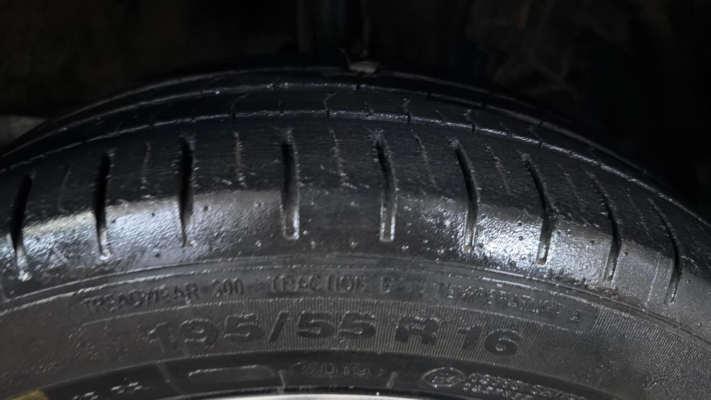 2019 Maruti Baleno ZETA CVT PETROL 1.2, Petrol, Automatic, 31,161 km, Right Front Tyre Tread