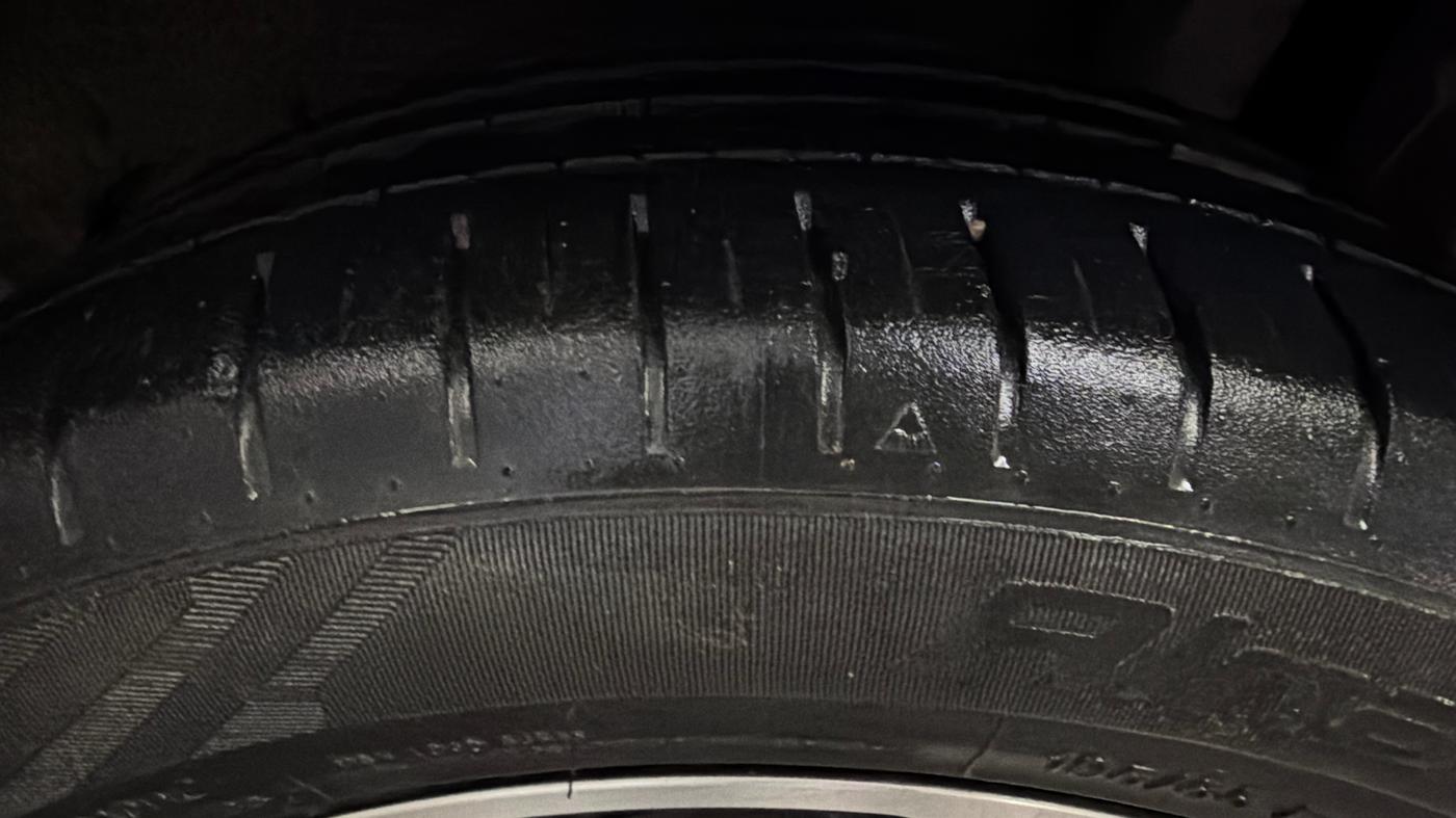 2019 Maruti Baleno ZETA CVT PETROL 1.2, Petrol, Automatic, 31,161 km, Left Rear Tyre Tread