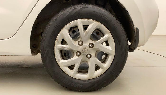 2017 Hyundai Grand i10 MAGNA AT 1.2 KAPPA VTVT, Petrol, Automatic, 65,376 km, Left Rear Wheel
