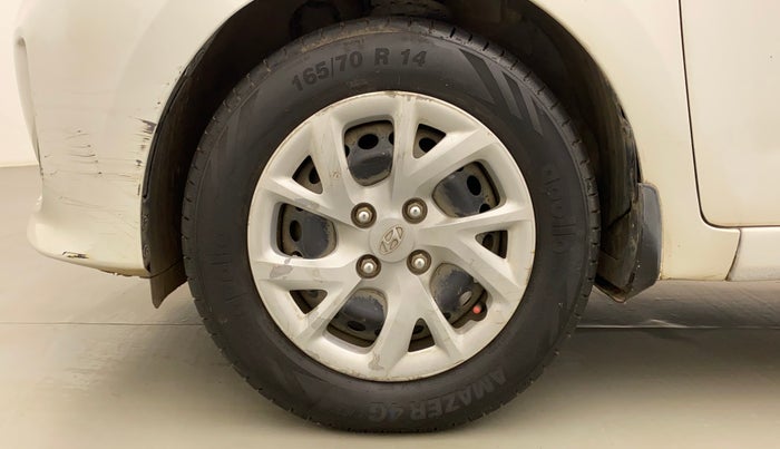 2017 Hyundai Grand i10 MAGNA AT 1.2 KAPPA VTVT, Petrol, Automatic, 65,376 km, Left Front Wheel