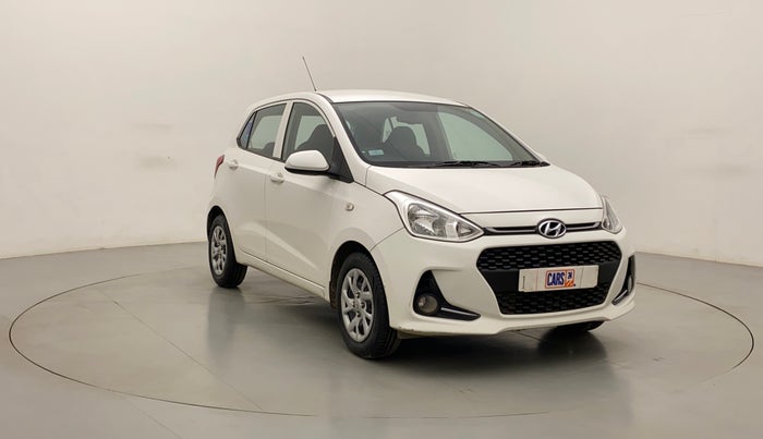 2017 Hyundai Grand i10 MAGNA AT 1.2 KAPPA VTVT, Petrol, Automatic, 65,376 km, Right Front Diagonal