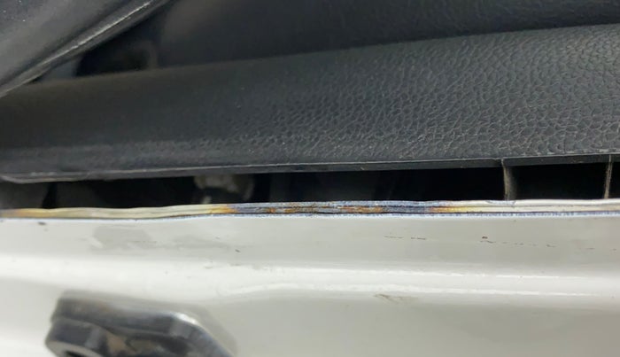 2017 Hyundai Grand i10 MAGNA AT 1.2 KAPPA VTVT, Petrol, Automatic, 65,376 km, Left C pillar - Pillar damaged/repaired