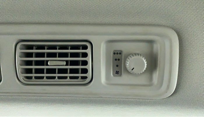 2019 Maruti XL6 ALPHA SHVS  MT, Petrol, Manual, 57,372 km, Rear AC Temperature Control