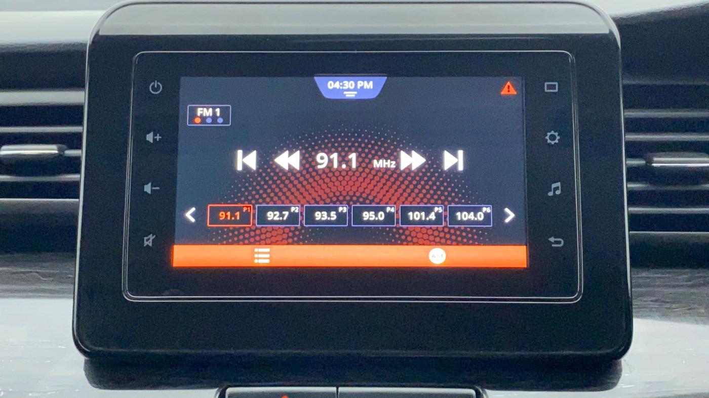 2019 Maruti XL6 ALPHA SHVS  MT, Petrol, Manual, 57,372 km, Infotainment System