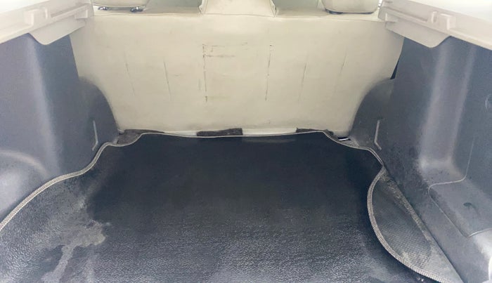 2015 Renault Duster 85 PS RXL PLUS DIESEL, Diesel, Manual, 98,972 km, Boot Inside