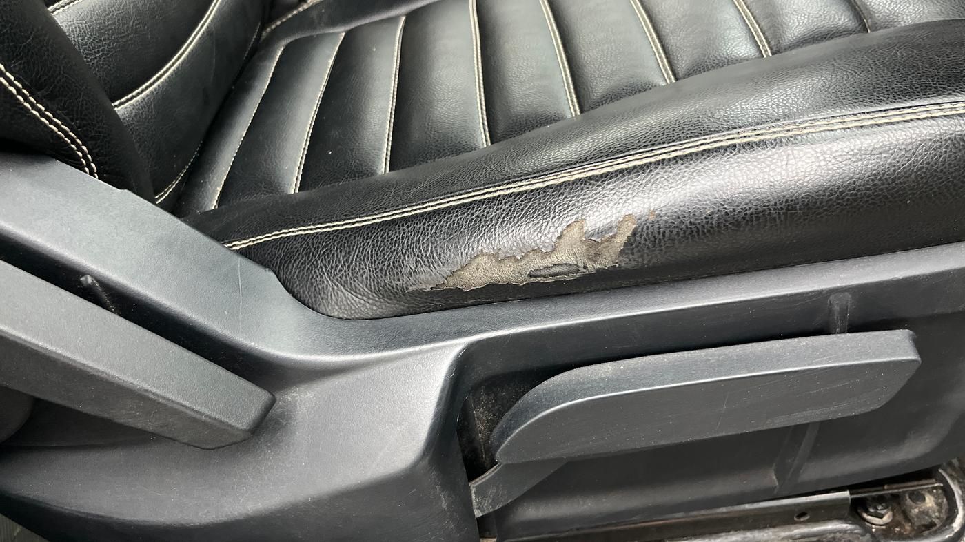 2021 Tata Safari XMA, Diesel, Automatic, 86,887 km, Driver Side Adjustment Panel