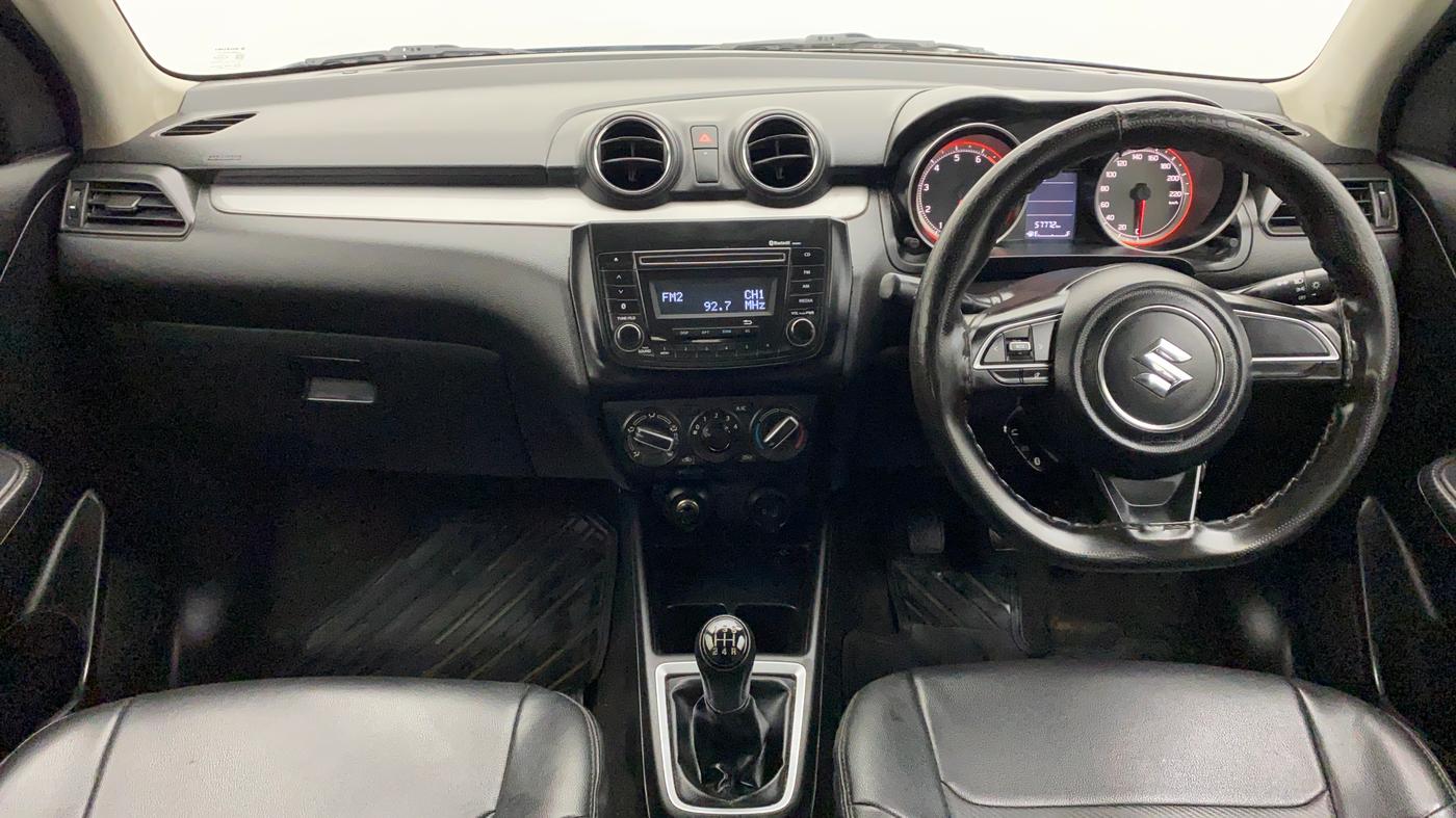 2019 Maruti Swift VXI D, Petrol, Manual, 57,877 km, Dashboard