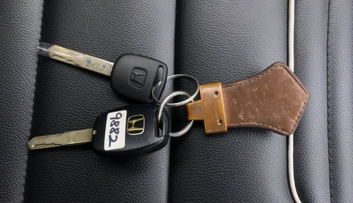 2019 Honda BR-V 1.5L I-VTEC S, Petrol, Manual, 27,835 km, Key Close Up