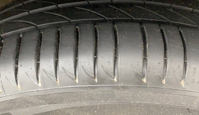 2019 Honda BR-V 1.5L I-VTEC S, Petrol, Manual, 27,835 km, Right Front Tyre Tread