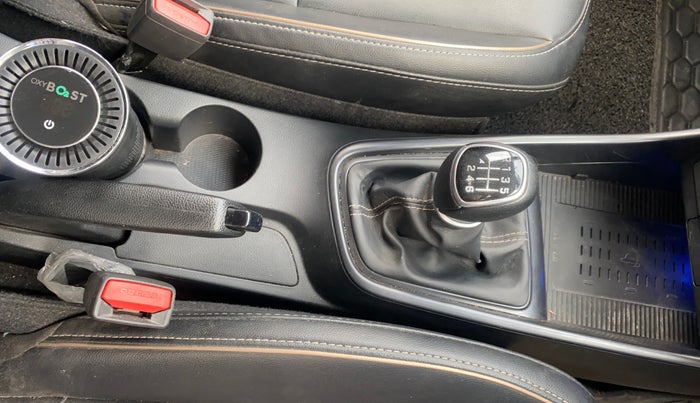 2021 Hyundai NEW I20 Asta 1.0 GDI Turbo IMT, Petrol, Manual, 27,206 km, Gear Lever