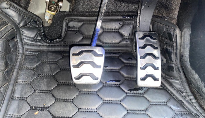 2021 Hyundai NEW I20 Asta 1.0 GDI Turbo IMT, Petrol, Manual, 27,206 km, Pedals