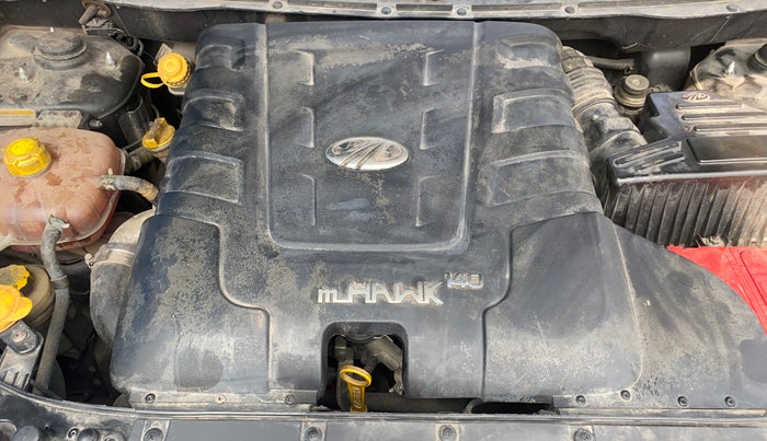 2015 Mahindra XUV500 W6, Diesel, Manual, 1,13,116 km, Engine View